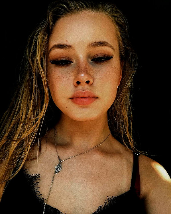 lilih instagram image archive image