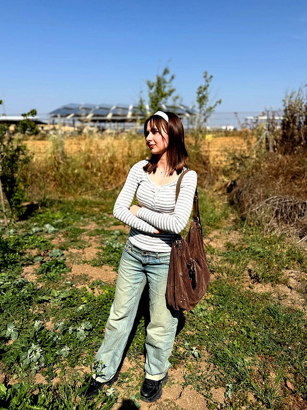 lihi.k_ instagram image archive image