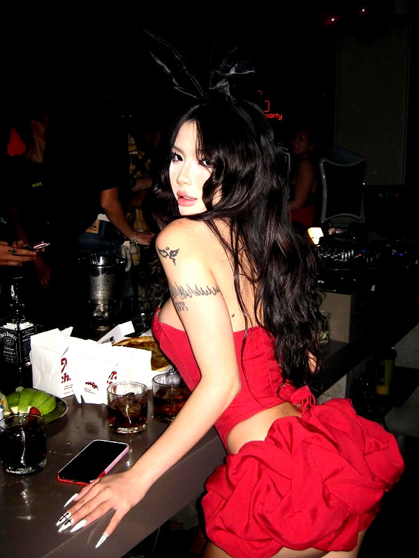 lyhythuedoxinh instagram image archive image