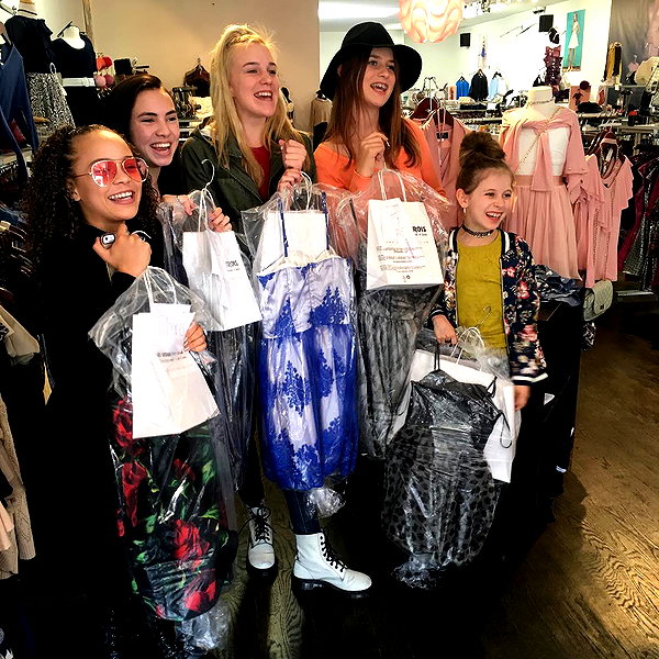 ellianawalmsley instagram image archive image