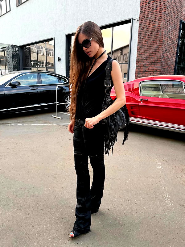 vivvvvvvvvvvvvvvvvvvvvvv instagram image archive image