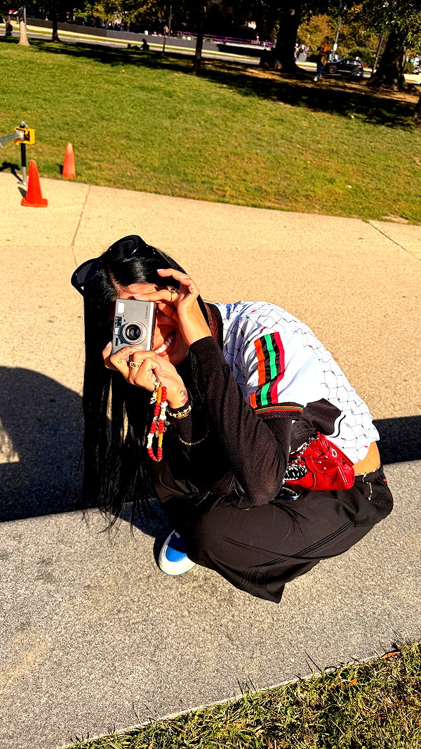 Archived image from @miakhalifa on Instagram