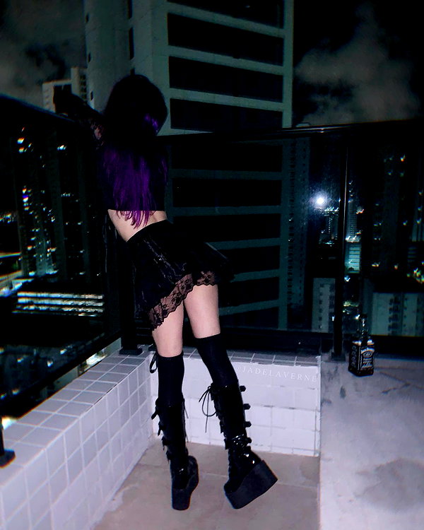 jadelaverne instagram image archive image