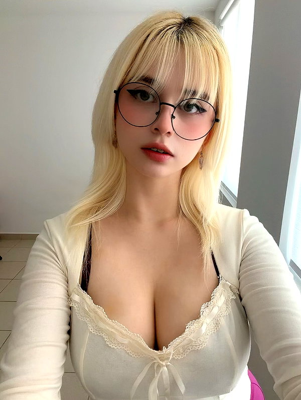 luly1980s instagram image archive image