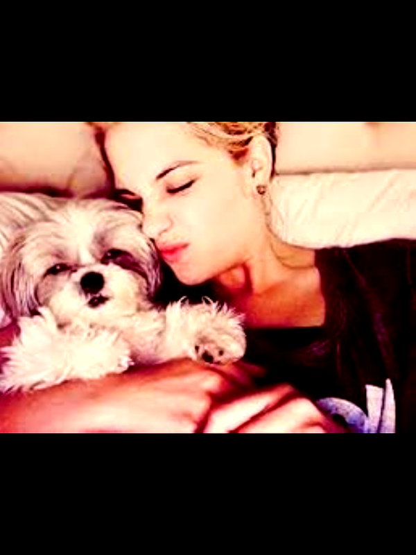 ashleybenson instagram image archive image