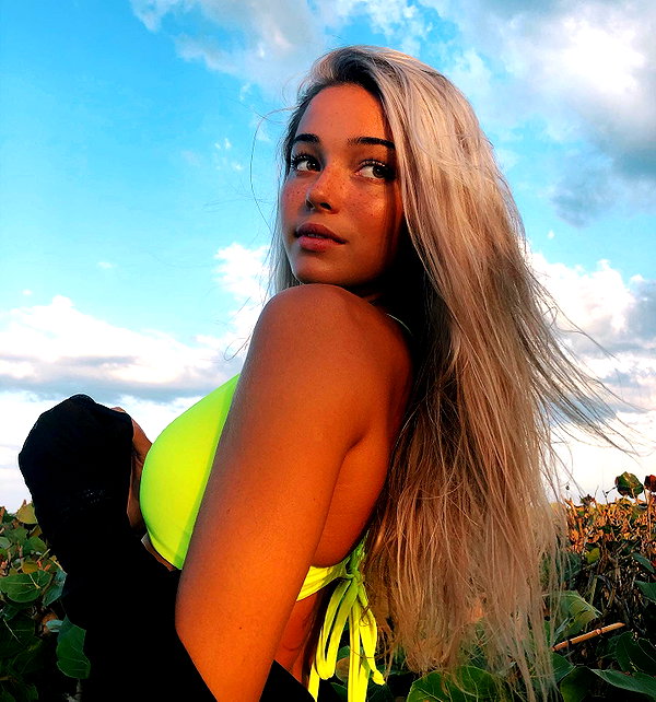 livvydunne instagram image archive image