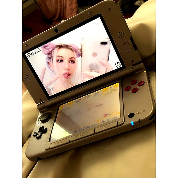 danielle.mercedie instagram image archive image
