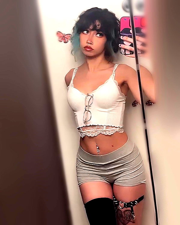 newmakeupgoddess instagram image archive image