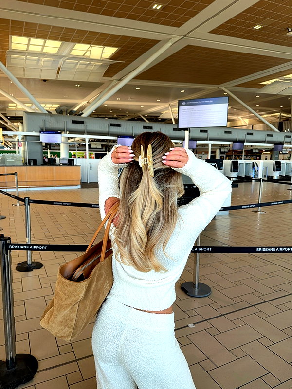 allieauton instagram image archive image