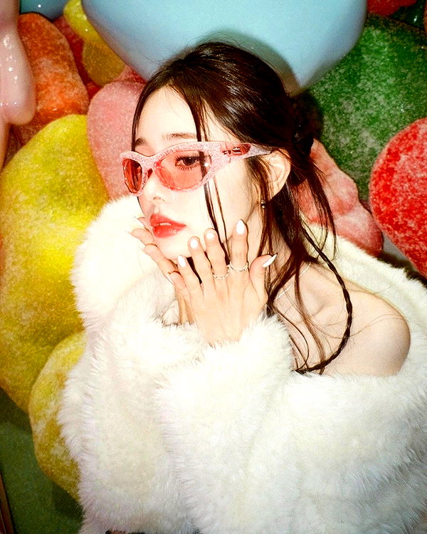 dear.zia instagram image archive image