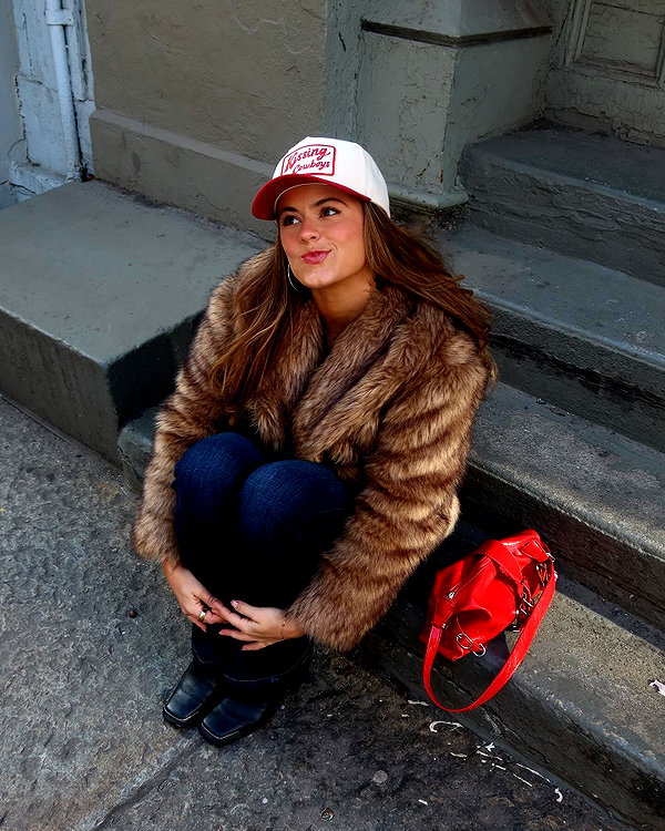 isabella.lauren instagram image archive image