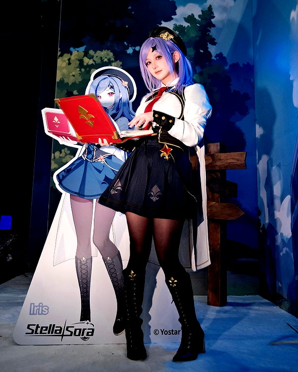 miee_cos instagram image archive image