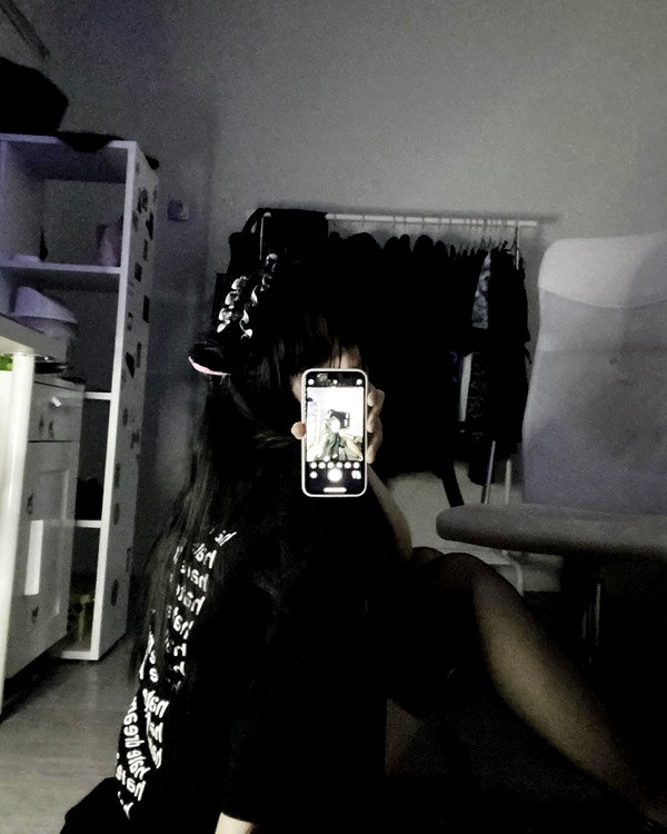glowmoonshorty instagram image archive image