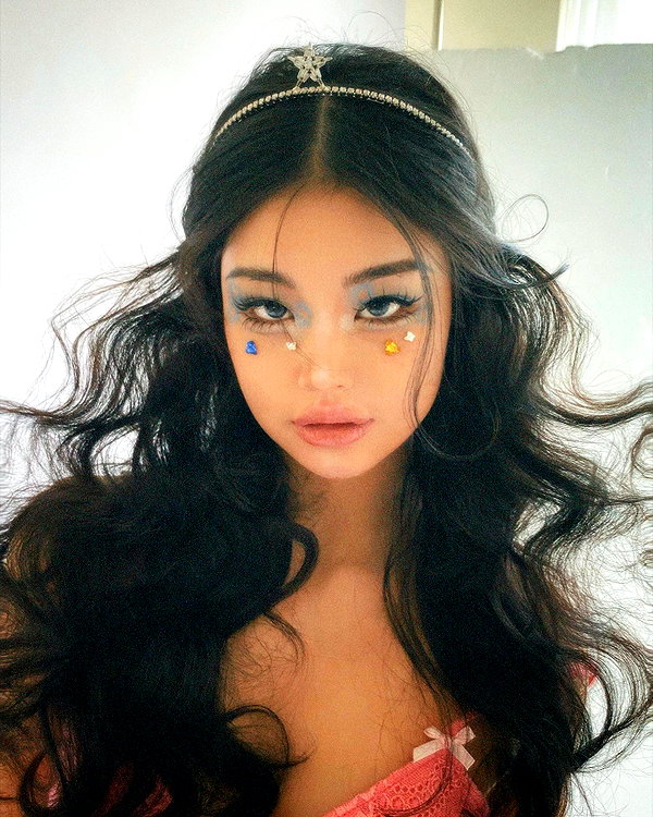ll.lu1s instagram image archive image
