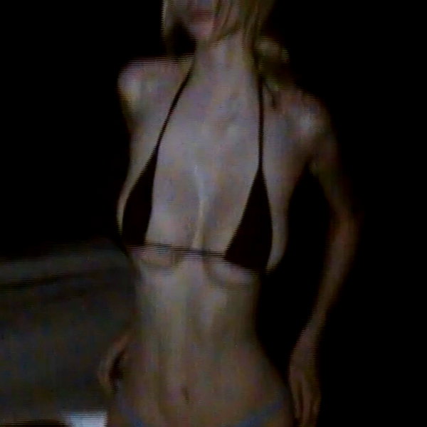 ch111oe instagram image archive image