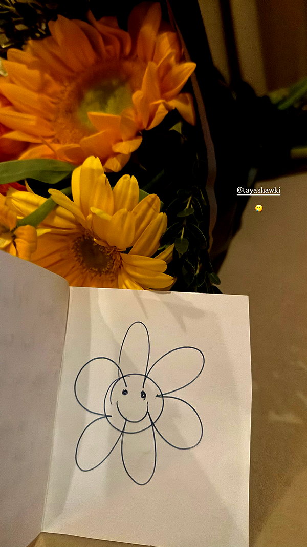 arianagrande instagram image archive image