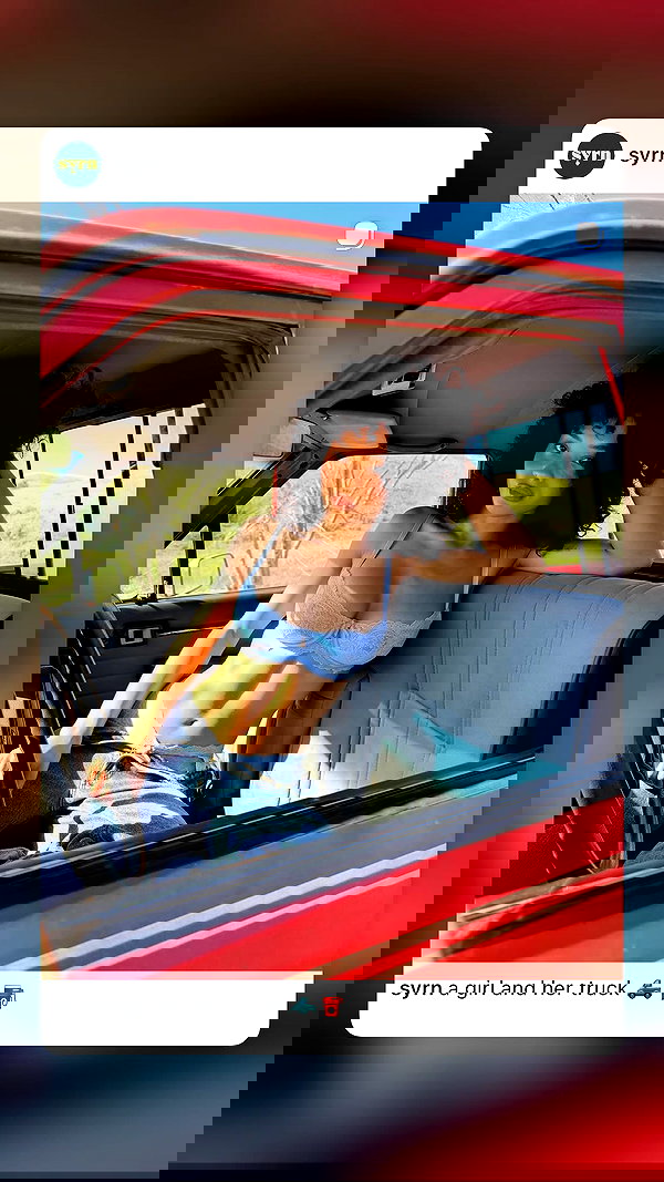 sydney_sweeney sydney_sweeney archive image