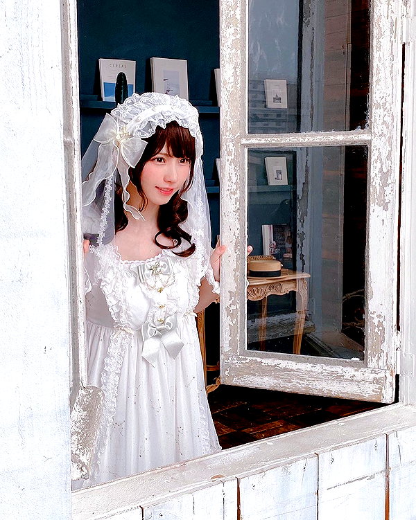 enakorin instagram image archive image