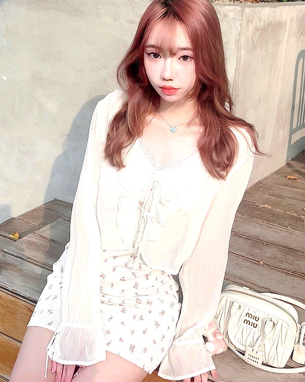 e.11lie instagram image archive image