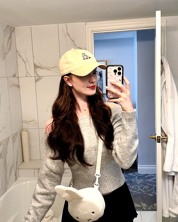 1uvgabi instagram image archive image