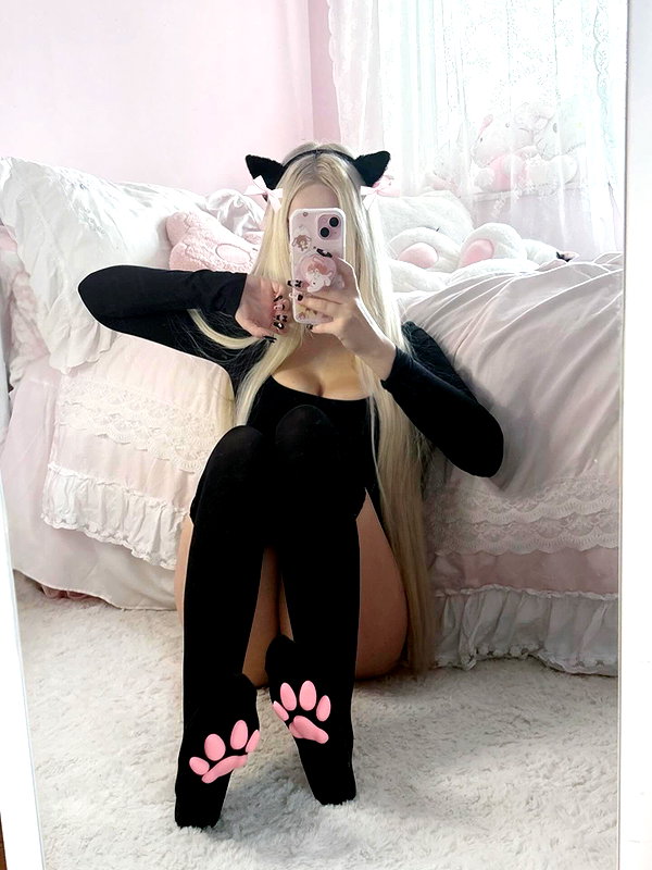 Archived image from @ssarnvd on Instagram