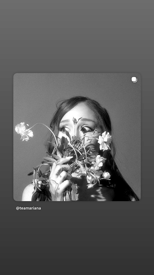 arianagrande instagram image archive image