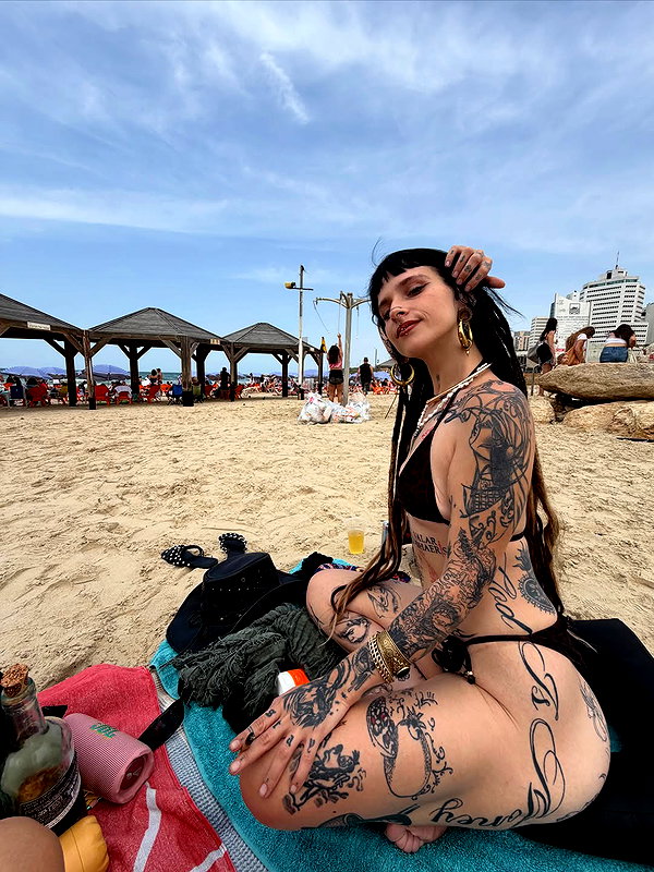 strawberryshanz instagram image archive image