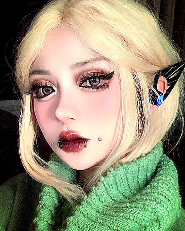 marilyn_damaged instagram image archive image