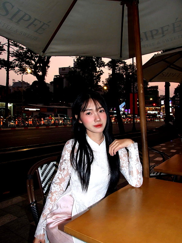 lyhythuedoxinh instagram image archive image