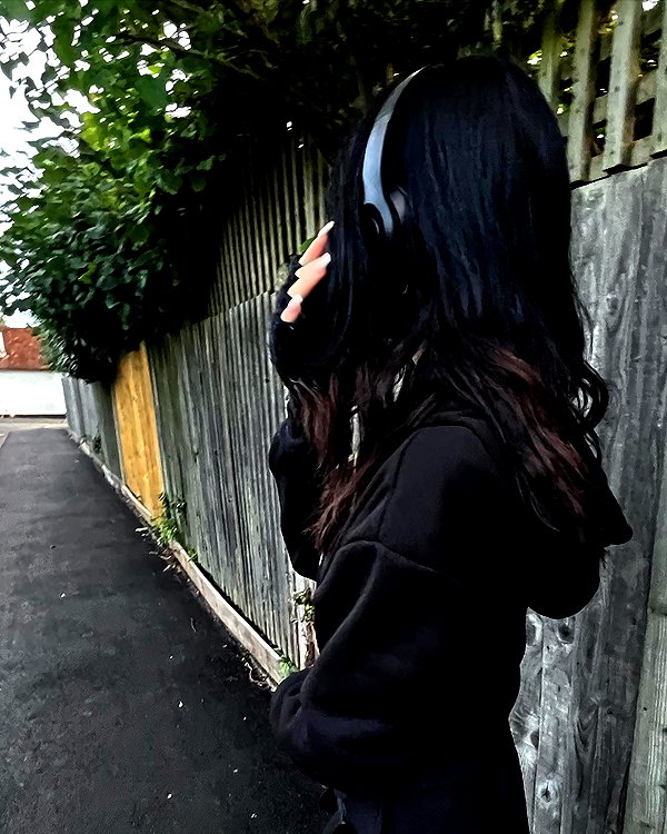 alice_hez instagram image archive image