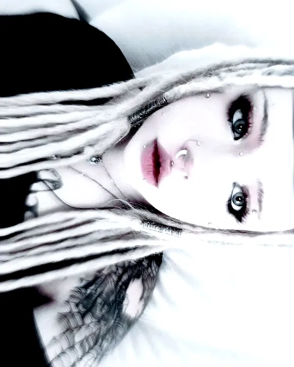 moonyyyya moonyyyya archive image