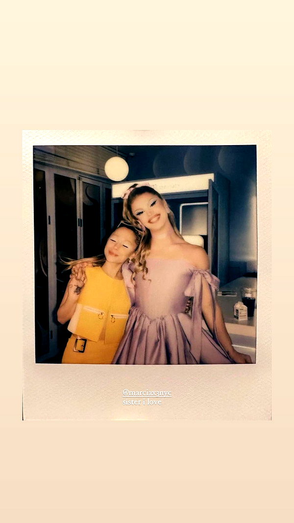 arianagrande instagram image archive image
