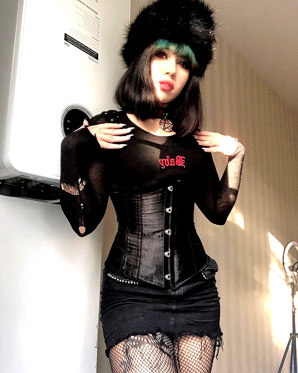 lucychernov instagram image archive image