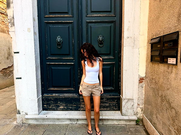 elizabrowne_ instagram image archive image