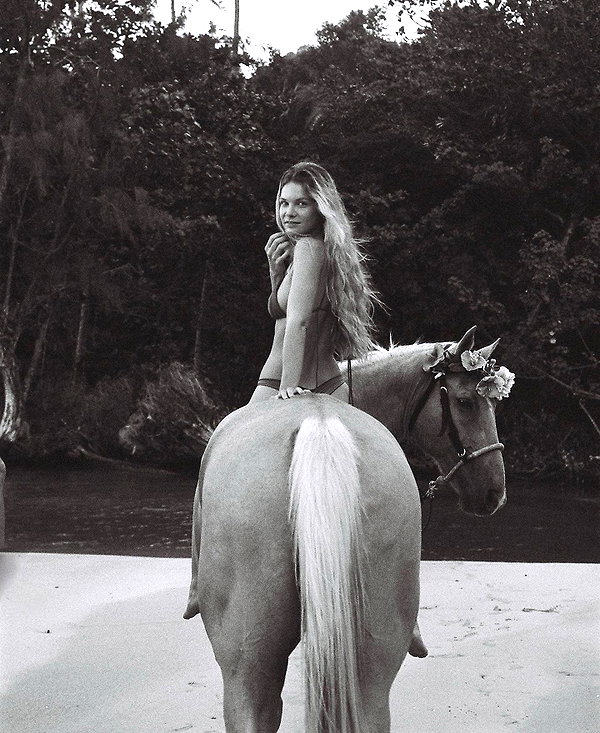 haileypandolfi instagram image archive image
