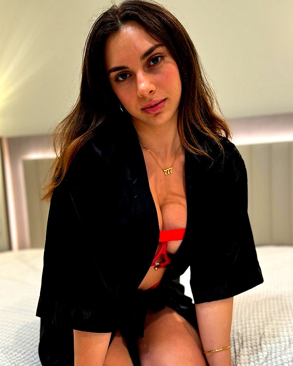 brattygbaby instagram image archive image