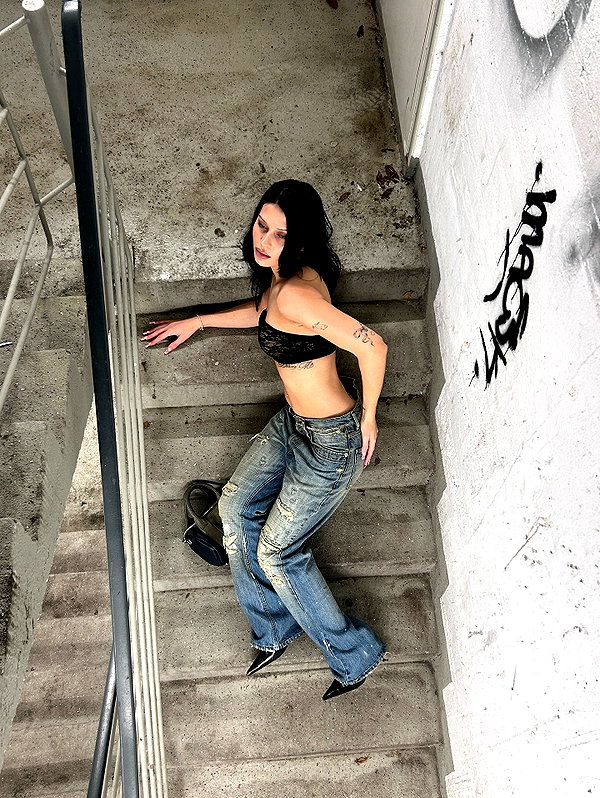 karolinaawasik instagram image archive image