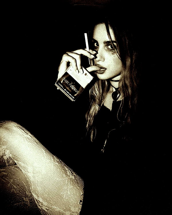 kkwwwv instagram image archive image