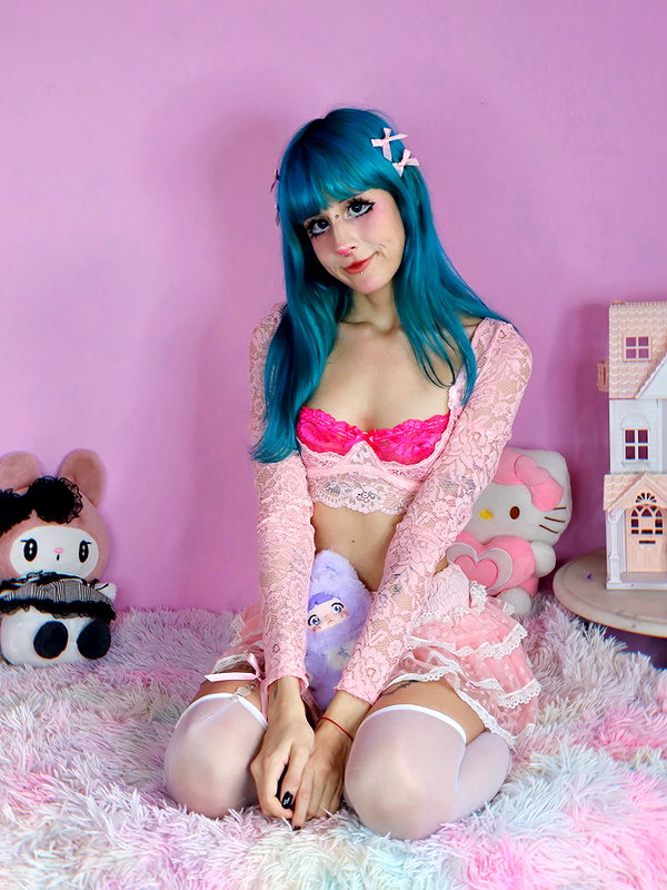 jadelaverne instagram image archive image