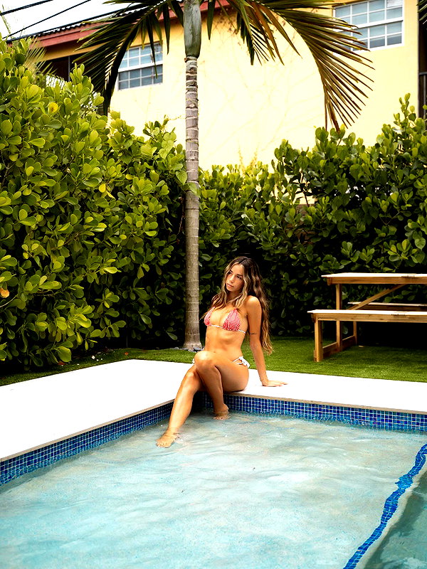 sadieemckennaa instagram image archive image