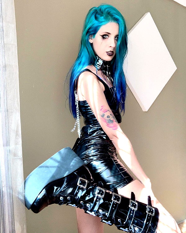 jadelaverne instagram image archive image