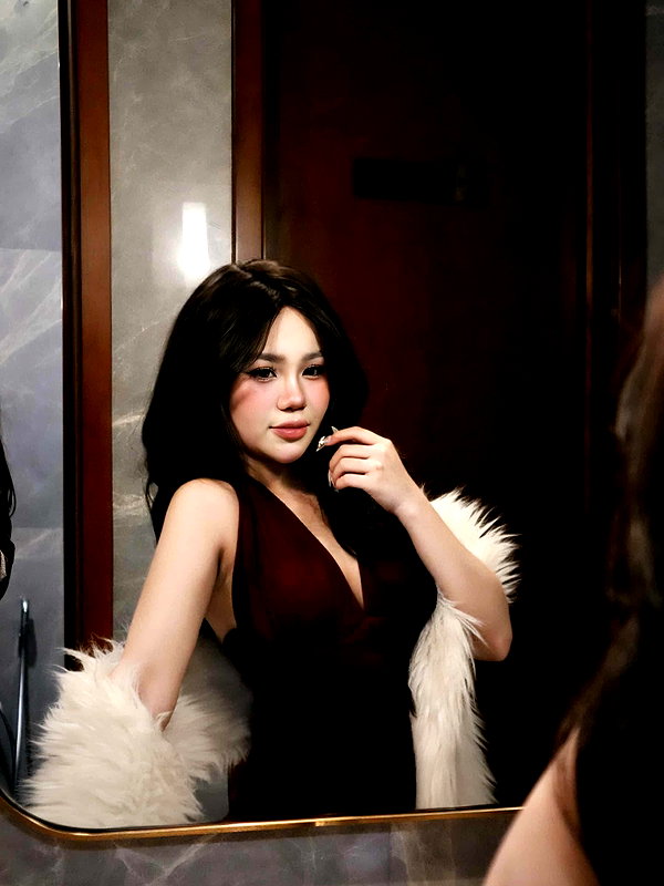 lyhythuedoxinh instagram image archive image