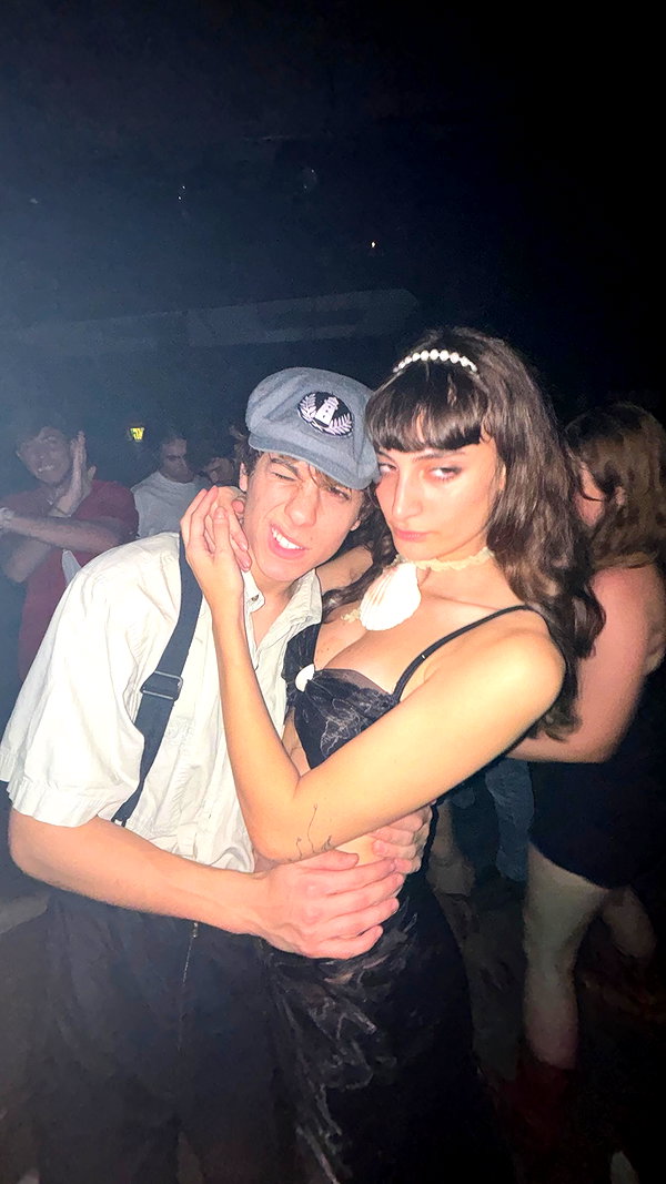 devalluna instagram image archive image