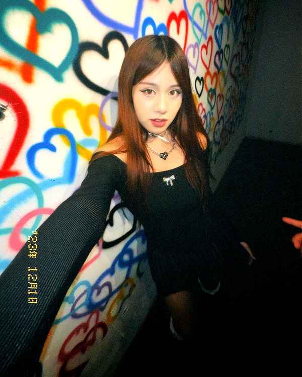 is2tian instagram image archive image