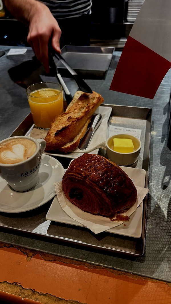 annabottoo instagram image archive image