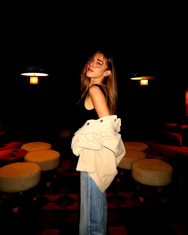 annezivi instagram image archive image
