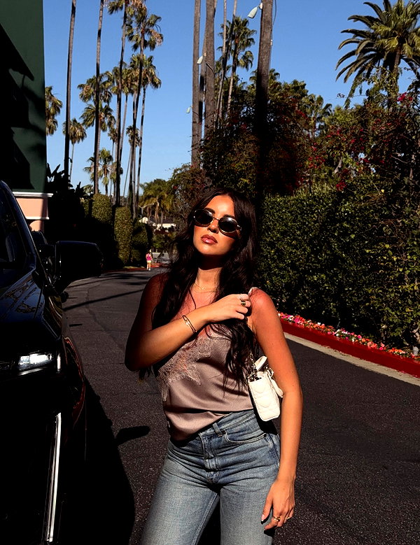 zoeliss instagram image archive image
