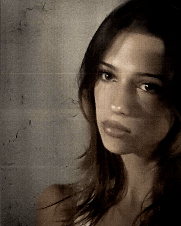 leyla.annemarie instagram image archive image