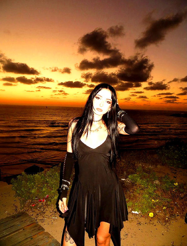 liya.barsky instagram image archive image