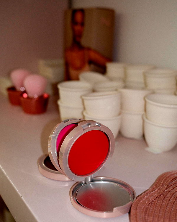 barzomer instagram image archive image